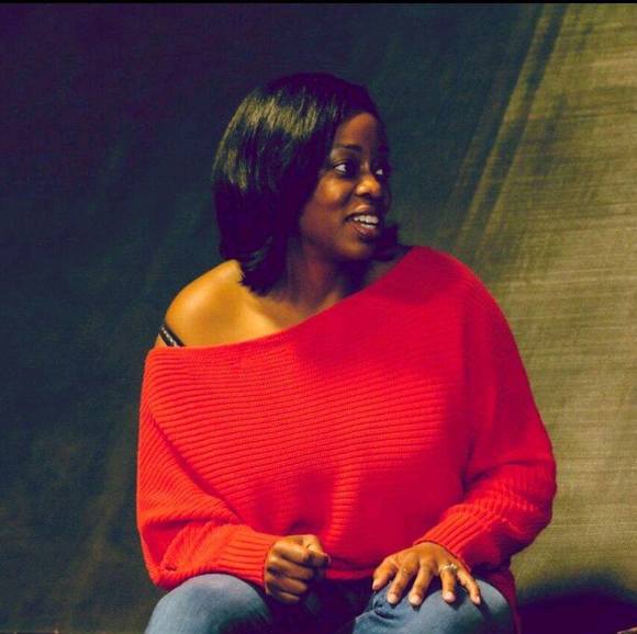 Meet your Posher, Fatima - Picture 1 of 1